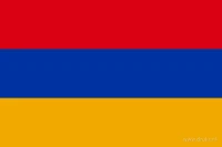 De Armeense vlag heeft drie even hoge horizontale banen: rood boven, blauw in het midden en oranje onder. Er staat geen wapen, ster of tekst op het doek.