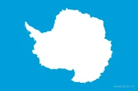 Een lichtblauw veld met de volledige witte omtrek van het Antarctische continent in het midden.