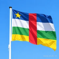 Centraal-Afrikaanse vlag aan een mast
