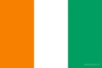 De Ivoriaanse vlag heeft drie even brede verticale banen: oranje aan de hijszijde, wit in het midden en groen aan de vrije zijde.
