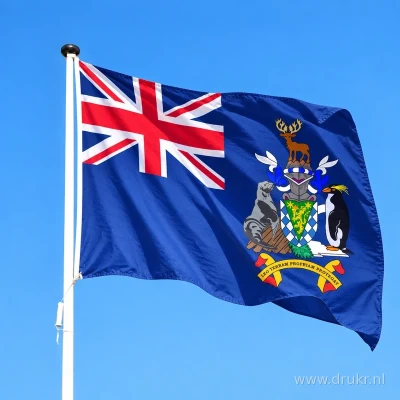 Vlag van Zuid-Georgië en de Zuidelijke Sandwicheilanden wapperend aan een verticale witte mast