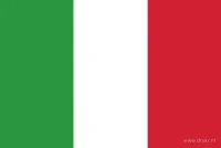 De Italiaanse vlag heeft drie even brede verticale banen: groen aan de hijszijde, wit in het midden en rood aan de vrije zijde.