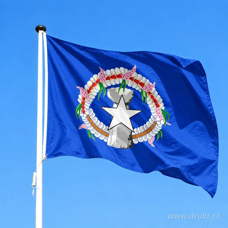 Vlag van Noordelijke Marianen wapperend aan een verticale witte mast