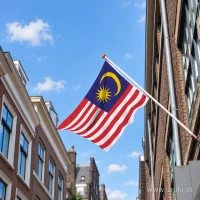 Maleisische vlag aan een gevelstok