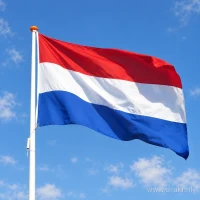 Nederlandse vlag aan een mast