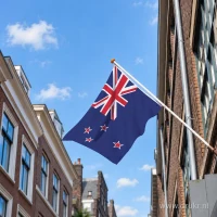 Nieuw-Zeelandse vlag aan een gevelstok