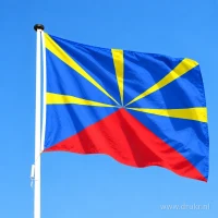 Vlag van Réunion aan een mast