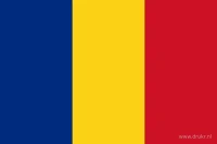 De Roemeense vlag heeft drie even brede verticale banen: blauw aan de hijszijde, geel in het midden en rood aan de vrije zijde.