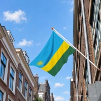 Rwandese vlag aan een gevelstok