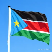 Zuid-Sudanese vlag aan een mast