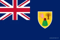 Een donkerblauw veld met de Union Jack linksboven en een geel schild met schelp, kreeft en cactus aan de vrije zijde.