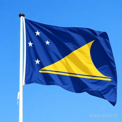Vlag van Tokelau wapperend aan een verticale witte mast