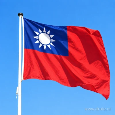 Taiwanese vlag wapperend aan een verticale witte mast