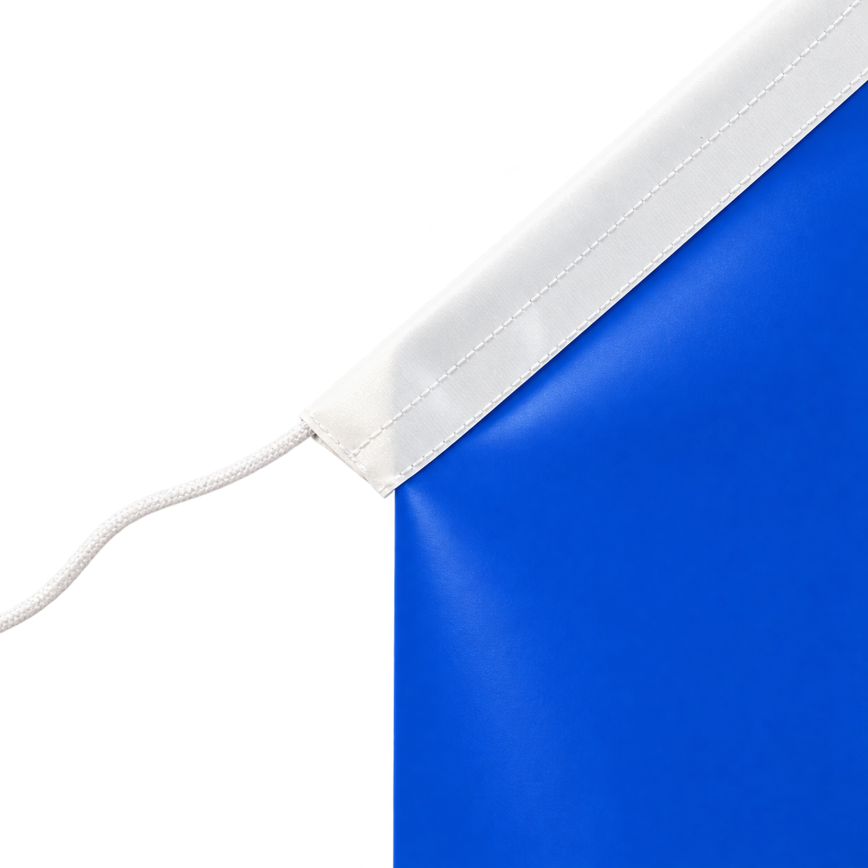 Detail kioskvlag met verstevigingsband en koord